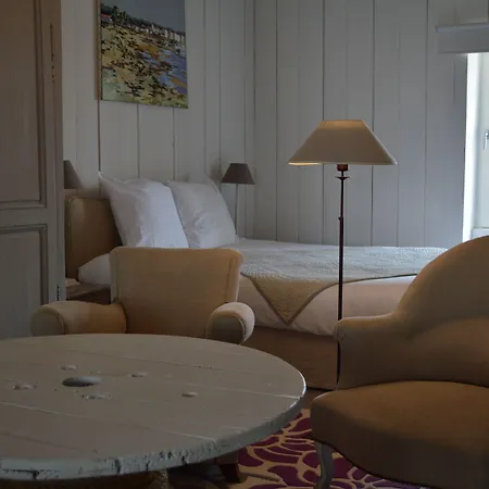 Hotel La Maison Douce 3*