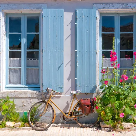 Hotel La Maison Douce
