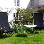 La Maison Douce 3*