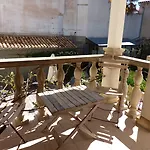 Hotel La Maison Douce