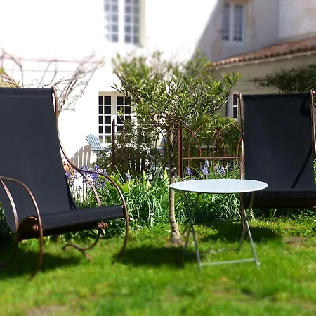 La Maison Douce 3*