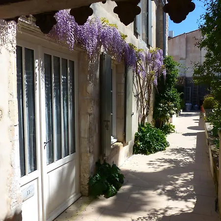 La Maison Douce
