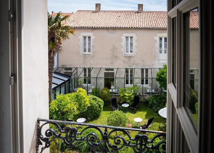 La Maison Douce Hotel