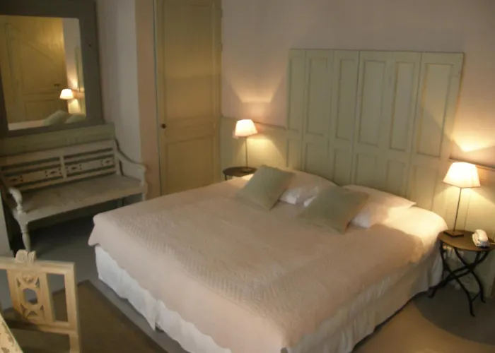 Hotel La Maison Douce 3*